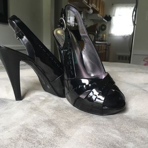 Chinese laundry pumps size 7